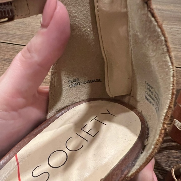 Sole society strappy brown heels - Picture 2 of 2